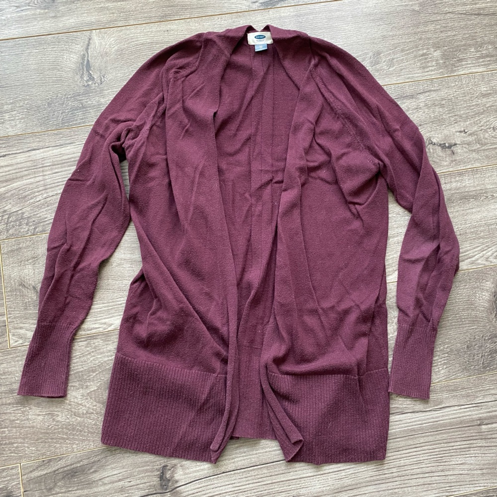 3/$15 Old navy purple open cardigan